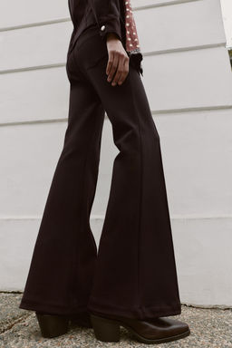 LOW-RISE FLARE TROUSERS - Zara фото 4