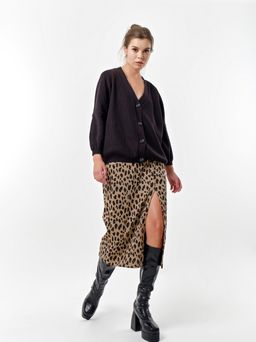 Джемпер вязаный оверсайз на пуговицах из хлопка черный