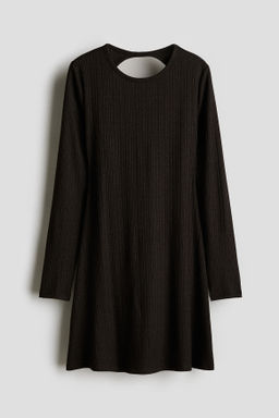 Vestido de punto con espalda cut-out