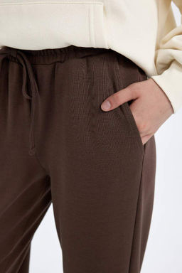 Длинные спортивные штаны для джоггеров стандартного кроя с карманами - Defacto фото 5