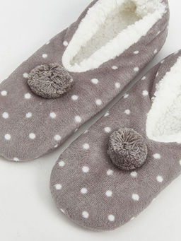 Puantiyeli Kayd?rmaz Tabanl? Kad?n Ev ?orab?