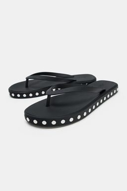 SANDALIA PLANA TACHAS / Negro - Zara фото 4