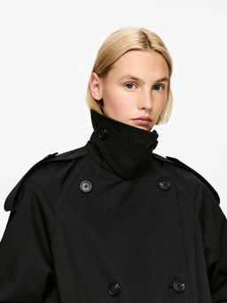 Chaqueta estilo trench