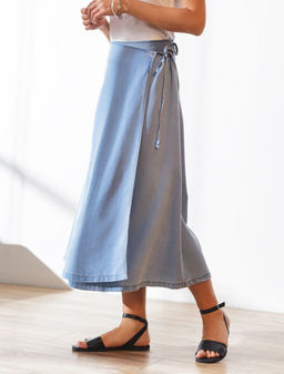 Юбка миди на запах А-силуэта из джинсового лиоцелла