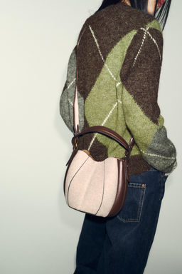 TOPSTITCH FABRIC BUCKET BAG - Zara фото 10