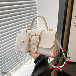 Женская мини сумка с ремешком