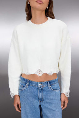 Ekru Crop Genis Kal?p Yumusak Dokulu Ak?tma Detayl? Triko Kazak TWOAW24KZ00319