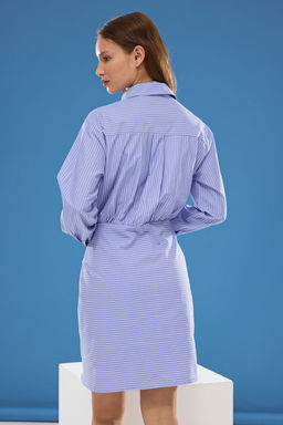 TRENDYOLMILLA Mavi Cizgili Baglama Detayl? Poplin Mini Dokuma Gomlek Elbise TWOSS25EL00220
