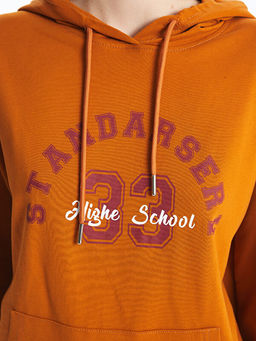 Kap??onlu Bask?l? Kad?n Hoodie