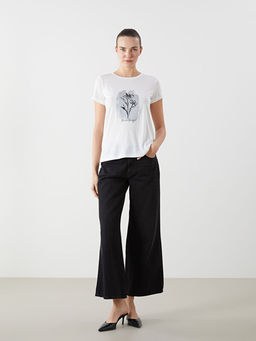 Bisiklet Yaka ?i?ekli Kad?n Ti??rt