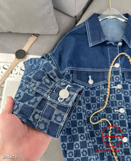 Джинсовка женская весенняя