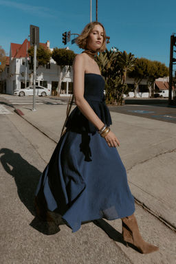 LAYERED MIDI SKIRT