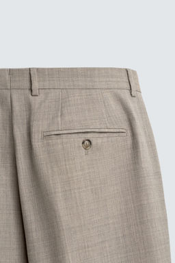 PANTAL?N TRAJE CONFORT CON LANA / Gris / Beige