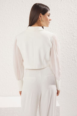 TRENDYOLMILLA Beyaz Metal Dugme Detayl? Kollar? Transparan Crop Dokuma Blazer Ceket TWOSS25BC00026  фото 5