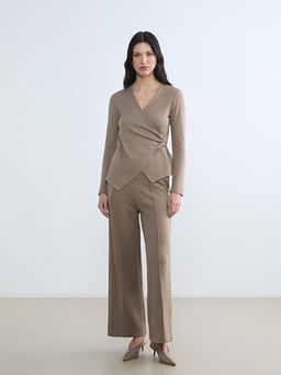 Kruvaze Yaka Toka Detayl? B?zg?l? Bluz