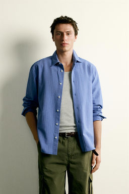 CAMISA RELAXED FIT RAYAS / Azul?n