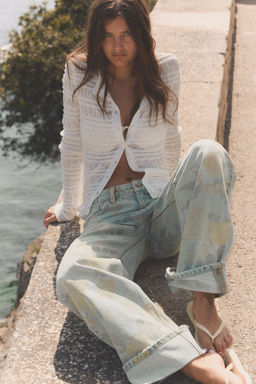 JEANS TRF LOOSE FOLDED ESTAMPADO TIRO BAJO / Celeste