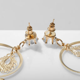 Серьги висячие «Капли» ажурные на кольцах, цвет белый в золоте, 11,5 см