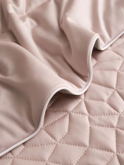 Одеяло Mency Tencel с наматрасником с наволочками ODMNAMT03