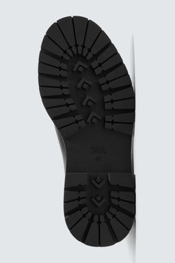 BOTA CHELSEA VOLUMEN / Negro - Zara фото 7