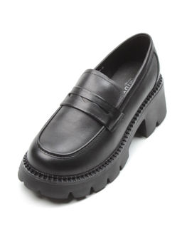 03-5938 BLACK Лоферы женские (натуральная кожа)