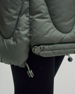 Куртка зимняя женская с капюшоном модная цвета хаки 7653Kh - Visdeer фото 13