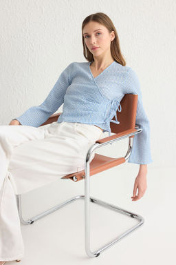 Trendyolmilla Mavi Gofre Potikare Crop Dokuma Bluz TWOSS25BZ00059