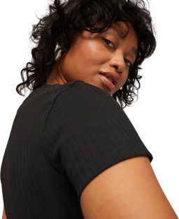 Футболка женская