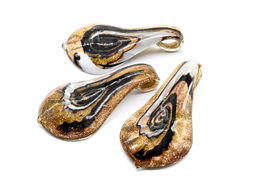 Подвеска из стекла цветного Лист 32*60мм цв.черный