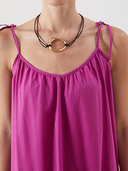 V Yaka Ask?l? Elbise