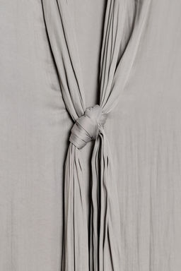 BLUSA ESCOTE LAZADA ZW COLLECTION / Gris perla - Zara фото 10