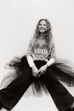 NIRVANA® RHINESTONE T-SHIRT