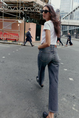 Z.05 RIGID HIGH-WAIST MOM JEANS - Zara фото 16