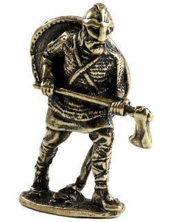 Фигурка латунная "Скутат"