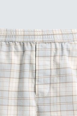 BERMUDA REGULAR FIT CUADROS / Celeste