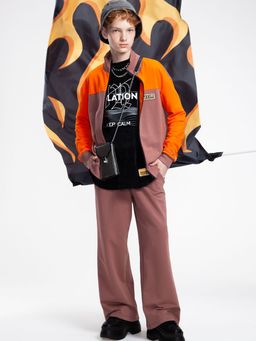 Костюм спортивный