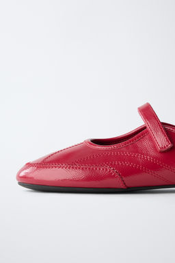 BAILARINA DEPORTIVA ACHAROLADA / Rojo - Zara фото 6