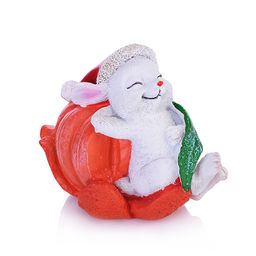 Новогоднее украшение "Зайчик обжора" из полирезины 5,2x6,5x7см