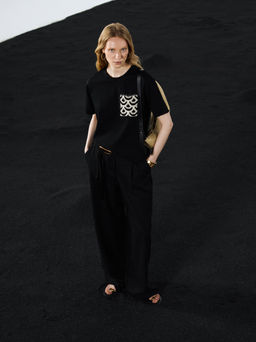 Футболка с декоративным карманом / Zarina  фото 2