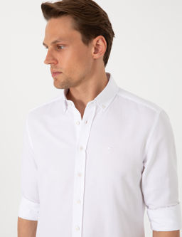 Beyaz Oxford Slim Fit Kolay _t_lenebilir G_mlek