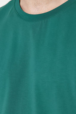 Zumrut Yesili Oversize/Genis Kesim Basic %100 Pamuklu Tok Kumas T-shirt TMNSS22TS0318