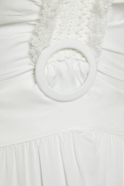 TRENDYOLMILLA Siyah Dokuma Puskullu Cut Out/Pencere Maxi Plaj Elbisesi TBESS21EL3624 фото 12