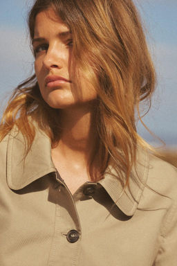 SHORT SHIRT-STYLE TRENCH COAT - Zara фото 3