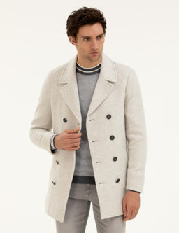 Белое приталенное пальто из смесовой шерсти с рыбьей спиной и кешью Белое приталенное пальто из смесовой шерсти с рыбьей спиной и кешью