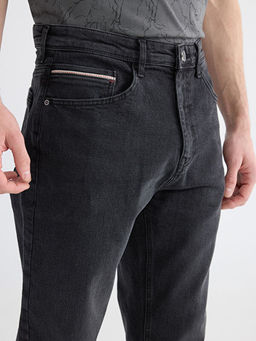 710 Loose Fit Erkek Jean Pantolon
