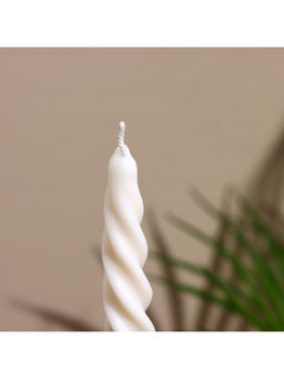 Свеча витая  2,2х2,2х18 см, соевый воск МИКС