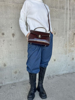 Женская лаковая сумка под крокодила HW-7711 Кофе - Sergio valentini фото 8