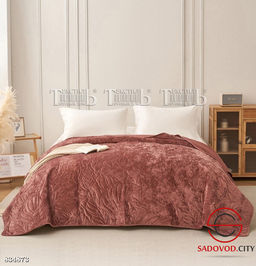 Покрывало на кровать велюровое