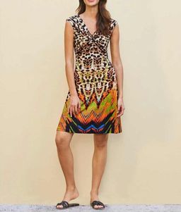 Платье, пестрое