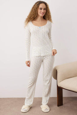 Beyaz Cicekli Dantel Detayl? Fitilli/Pointel Orme Pijama Tak?m? THMAW26PT00165 - Trendyolmilla фото 2